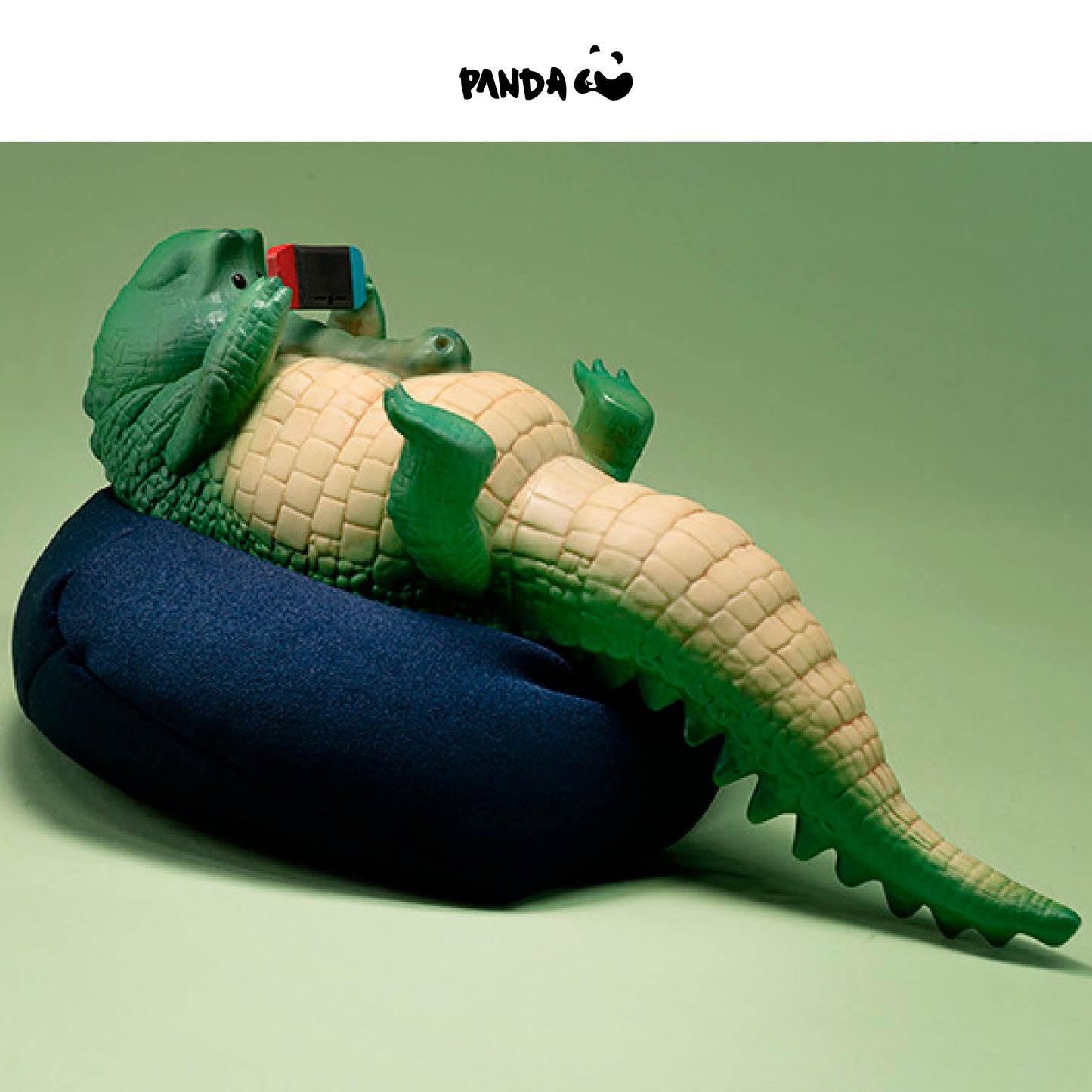 The Lazy Thing - Crocodile Nerd (Crocodile in primary colors). guodong