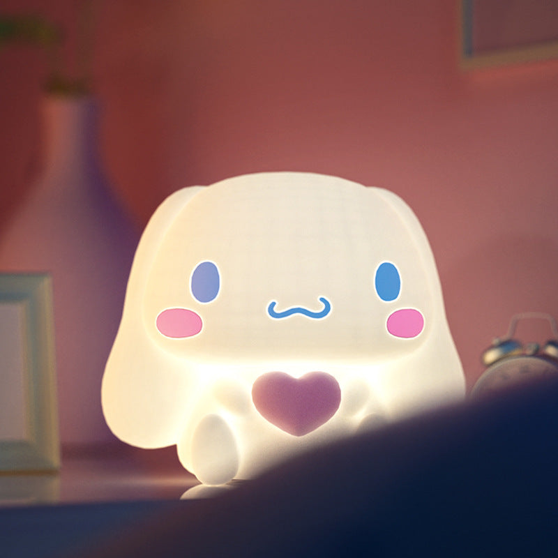 Sanrio Big Eared Dog Pat Lamp Bedroom Atmosphere Companion Lamp Desktop Creative Ornament USB Rechargeable Silicone Lamp