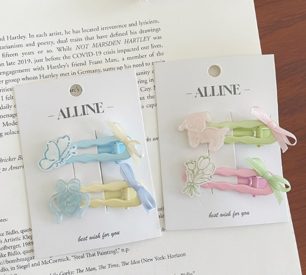 Colorful bow hollow clip