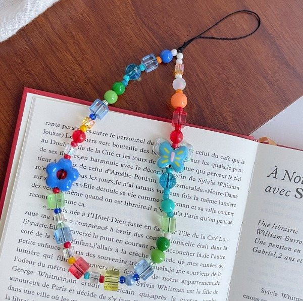Colorful butterfly and flower mobile phone chain