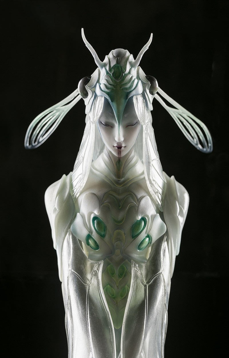 Cigale sorcière noire et blanche - Cigale sorcière blanche