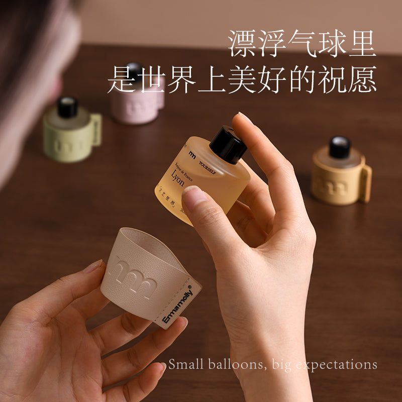 Floating Balloon Car Aromatherapy