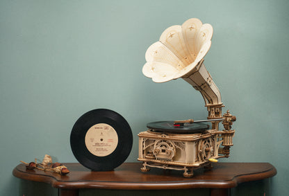 LKB01-Classical Gramophone